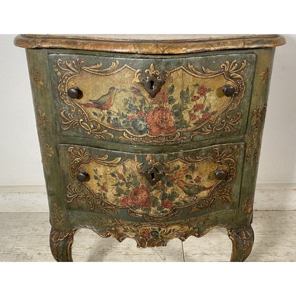 ANTICO COMODINO CREDENZA LACCA VENEZIANA 1700 DIPINTO A MANO GAMBE