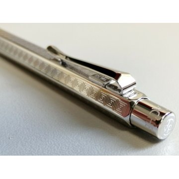 PENNA SFERA ESAGONALE Caran d'Ache CHEVRON illusione ottica BALLPOINT PEN BOX