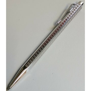 PENNA SFERA ESAGONALE Caran d'Ache CHEVRON illusione ottica BALLPOINT PEN BOX