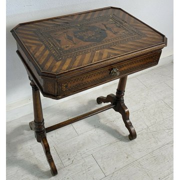 ANTICO TAVOLINO DA LAVORO INTARSIATO UN CASSETTO GAMBE TORNITE 1800 LEGNO NOCE