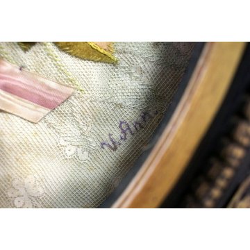 ANTICA CORNICE VITTORIANA OVALE BOUQUET FIORI TESSUTO SENTIMENTAL MOURNIG '800