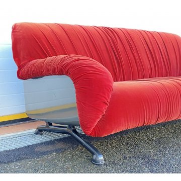 DIVANO DESIGN 2 POSTI ROSSI DI ALBIZZATE ANNI 80 STOFFA ROSSA SOFA VINTAGE SALA
