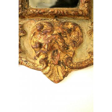 ANTICA PICCOLA SPECCHIERA VENEZIANA CORNICE PUTTI SAGOMATA LACCATA DORATA 