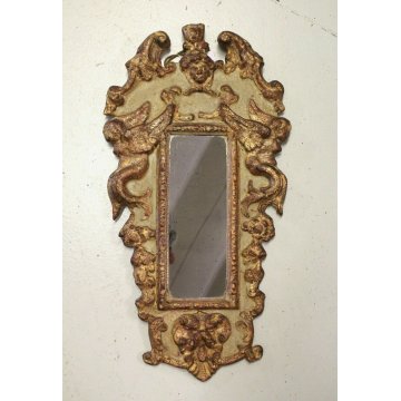 ANTICA PICCOLA SPECCHIERA VENEZIANA CORNICE PUTTI SAGOMATA LACCATA DORATA 