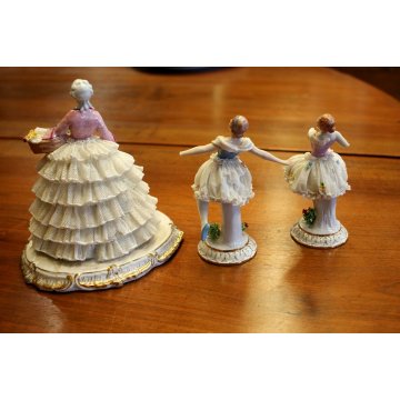LOTTO n°3 SCULTURE L. Fabris PORCELLANA POLICROMA FIORAIA BALLERINA ROCAILLE 
