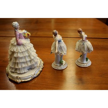 LOTTO n°3 SCULTURE L. Fabris PORCELLANA POLICROMA FIORAIA BALLERINA ROCAILLE 