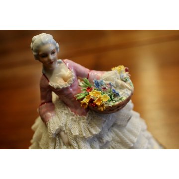 LOTTO n°3 SCULTURE L. Fabris PORCELLANA POLICROMA FIORAIA BALLERINA ROCAILLE 
