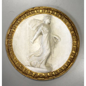 COPPIA MEDAGLIONE BASSORILIEVO GESSO TOSCANA FIGURA CLASSICA BIANCO ORO EPOCA