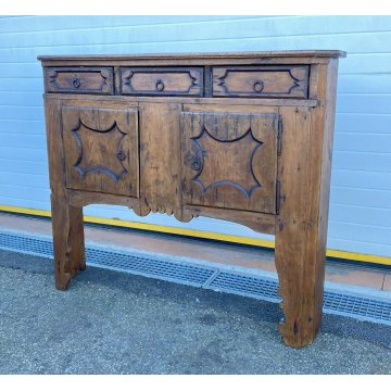 ANTICA CREDENZA RUSTICA DELLE VALLI PRIMISSIMI 1800 LEGNO LARICE GANCI PAIOLI 