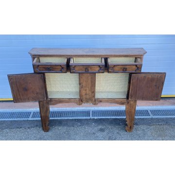ANTICA CREDENZA RUSTICA DELLE VALLI PRIMISSIMI 1800 LEGNO LARICE GANCI PAIOLI 
