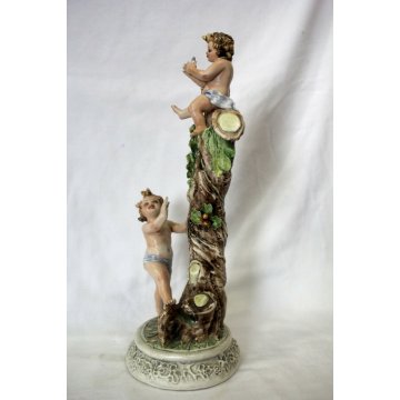 SCULTURA TUTTOTONDO PORCELLANA POLICROMA PUTTI MUSICANTI CAPODIMONTE '50 NAPOLI