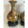 CLOISONNE COPPIA 2 VASI ORIENTALI CINESI DIPINTI IN OTTONE SMALTO FIORI VINTAGE 