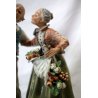 SCULTURA TUTTOTONDO PORCELLANA CAPODIMONTE POLICROMA ANZIANI COPPIA ORTAGGI  