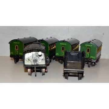 Marklin 0 TRENINO VINTAGE train LOCOMOTIVA 880 TENDER 4 VAGONI CARICA  MOLLA 900