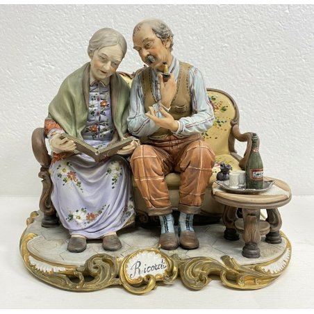 STATUINA CAPODIMONTE PER VOLTA RICORDI ANZIANO STATUA CERAMICA ANNI 50 VINTAGE