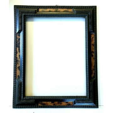 ANTICA GRANDE CORNICE GUILLOCHE' EBANIZZATA INSERTI TARTARUGA 69,5x85,5cm '800