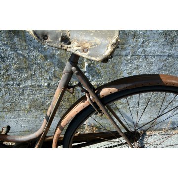 BICICLETTA anni 30 RUOTE 28 PRETE ANTICA WOLSIT ORIGINALE CITY BIKE BICI EPOCA