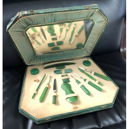 ANTICO SET manicure pedicure BACHELITE SPECCHIO anni 40 GERMANY 13 PZ COFANETTO