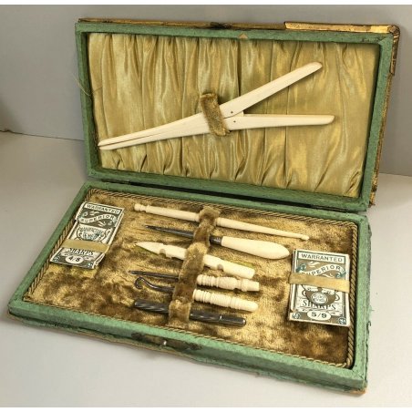 ANTICO SET CUCITO UNCINETTO OSSO inglese vittoriano COFANETTO 1900 scatola DECO'