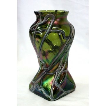 PICCOLO VASO Loez Boemia VETRO SOFFIATO IRIDESCENTE GLASS VASE 1890/1900 DESIGN