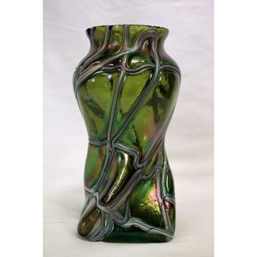 PICCOLO VASO Loez Boemia VETRO SOFFIATO IRIDESCENTE GLASS VASE 1890/1900 DESIGN