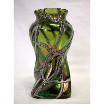 PICCOLO VASO Loez Boemia VETRO SOFFIATO IRIDESCENTE GLASS VASE 1890/1900 DESIGN