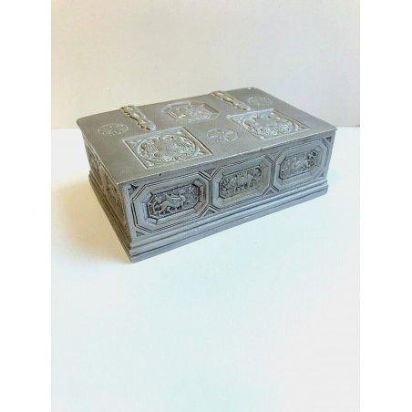 SCATOLA VINTAGE COFANETTO SCRIGNO PORTA GIOIE PELTRO DECORATO SCENE TREASURE BOX