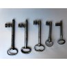 SET 5 CHIAVI ANTICHE ferro battuto 1800 MAPPA serratura FORZIERE Italy KEY PORTA