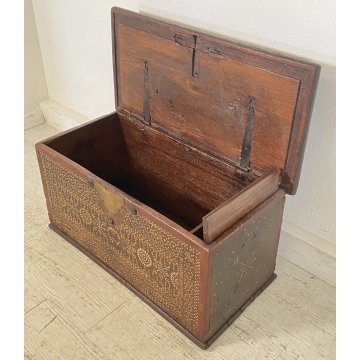 ANTICA PICCOLA CASSAPANCA LEGNO NOCE INTARSIO PREGIATO PANCA BAULE EPOCA 1800 