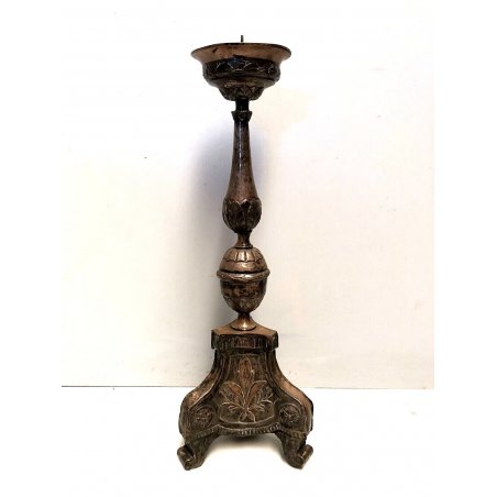 ANTICO CANDELABRO TORCERE ALTARE  LAMIERA RAME ARGENTATO DECORO SBALZO 53,5 cm/h