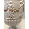 ANTICO VASO DECORATIVO PORCELLANA Capodimonte Ginori Doccia BIANCO DECORO ORO  
