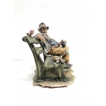 GRANDE SCULTURA CERAMICA BISCUIT Capodimonte FIGURA Vagabondo CLOCHARD PANCA 900