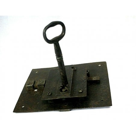 GRANDE RARA ANTICA SERRATURA ferro battuto con CHIAVE '700 DOOR LOCK IRON KEY   