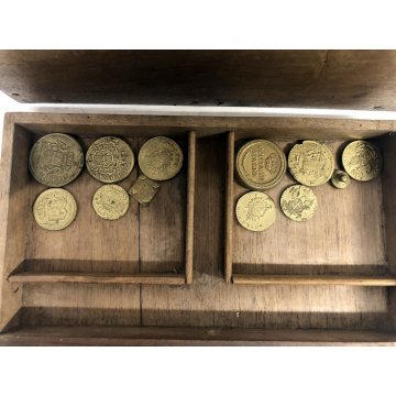 ANTICA BILANCIA 10 PESI MONETARI ANTICHI STATI bilancina MONETALE NOCE monete 