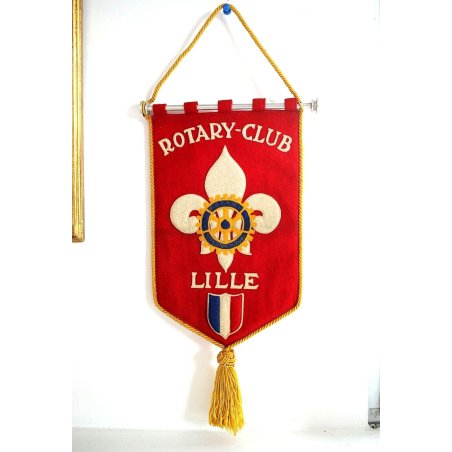 GAGLIARDETTO ROTARI CLUB LILLE FRANCE Rotary International VINTAGE '900 