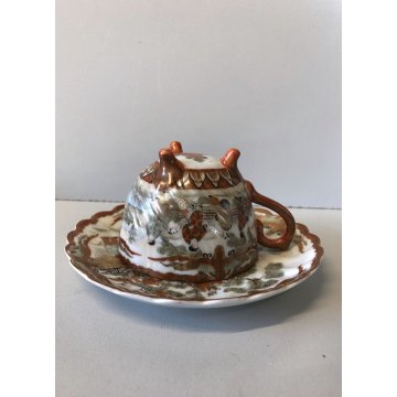 ANTICA TAZZA CAFFE PIATTINO PORCELLANA GIAPPONESE GUSCIO D'UOVO DECORO ISTORIATO