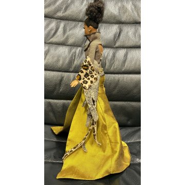 RARA Barbie Byron Lars Tatu TESORI D'AFRICA MATTEL 2002 LIMITED EDITION bambola