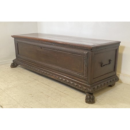 ANTICA CASSAPANCA LEGNO NOCE SCOLPITA MANO PANCA BAULE EPOCA 1600 BAROCCO ZAMPE