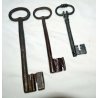 ANTICO SET 3 CHIAVI ferro battuto MAPPA serratura FORZIERE Italy KEY PORTA ANTA