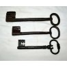 ANTICO SET 3 CHIAVI ferro battuto MAPPA serratura FORZIERE Italy KEY PORTA ANTA
