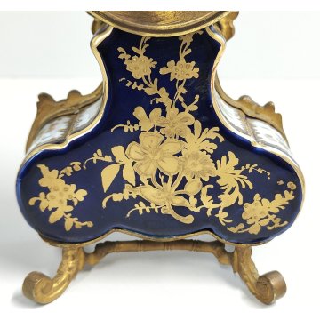 ANTICO OROLOGIO TAVOLO Luigi XV epoca 1900 ceramica SCENA GALANTE stile SEVRES