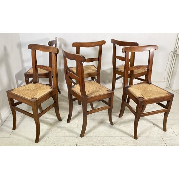 Coppia di sedie impagliate vintage in legno massiccio