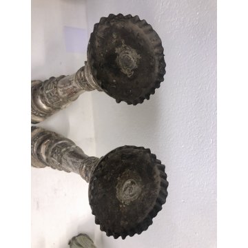 COPPIA ANTICO CANDELABRO TORCERE ALTARE LEGNO DECORO FOGLIA ARGENTO 61,5 cm/h