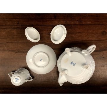 SET TEIERA TAZZINA COPERCHIO PIATTINO PORCELLANA BIANCA GINORI CAPODIMONTE XXsec