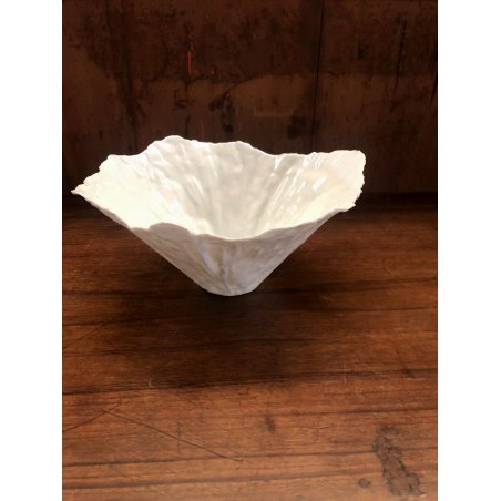 CENTROTAVOLA BOWL PORCELLANA BIANCA Royal Copenhagen DESIGN Violise Lunn 2006