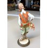 ANTICA FIGURA CERAMICA CAPODIMONTE MOSCHETTIERE "Athos" G. Cappè 15 cm/h  '900