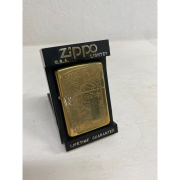 ACCENDINO ZIPPO ORO BENZINA ANTIVENTO RICARICABILE MADE USA VINTAGE con  scatola