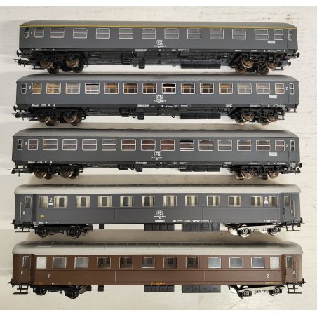 Roco ACME lotto 5pz CARROZZA PASSEGGERI FS scala H0 x locomotiva VINTAGE vagone
