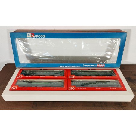 RIVAROSSI 4 vagoni Passeggeri Bagagli CRESCENT LIMITED SOUTHERN scala H0 TRENINO