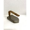 RARISSIMO PICCOLO FERRO DA STIRO ANTICO anni 30/40 metallo manico rattan epoca